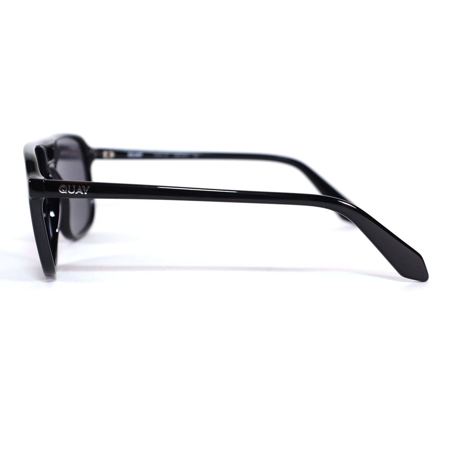 Quay Australia ON THE FLY Polarized Aviator Sunglasses - Black / Smoke