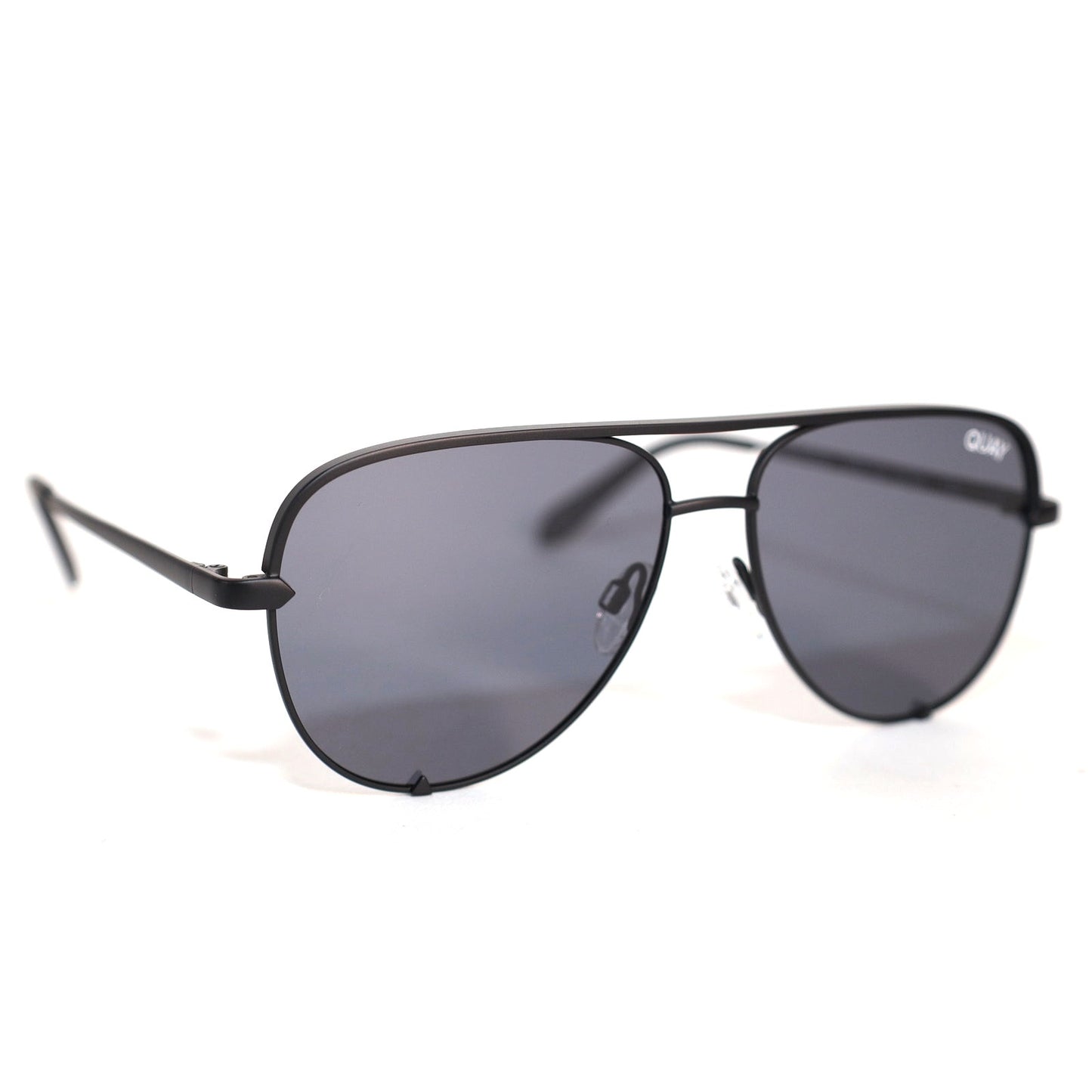 Quay Australia HIGH KEY MICRO Aviator Sunglasses - Black / Smoke