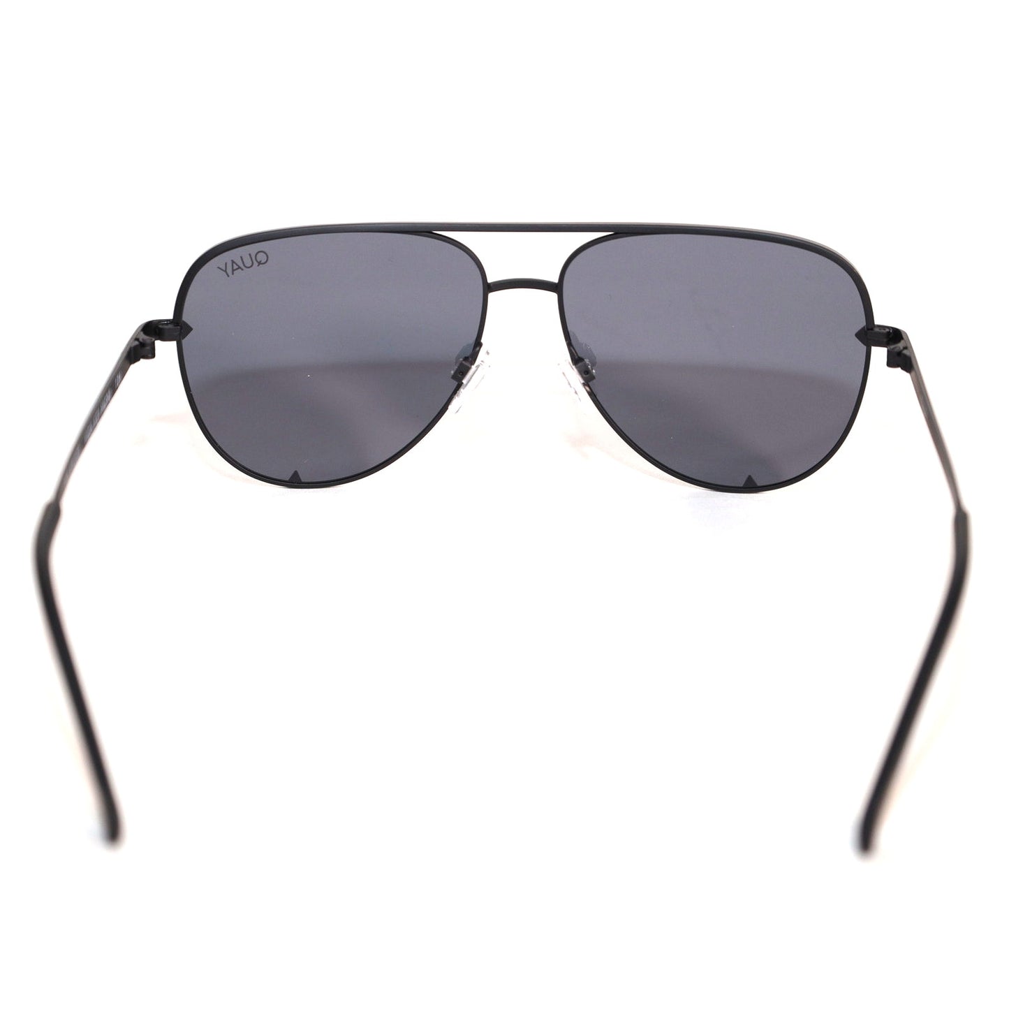 Quay Australia HIGH KEY MICRO Aviator Sunglasses - Black / Smoke