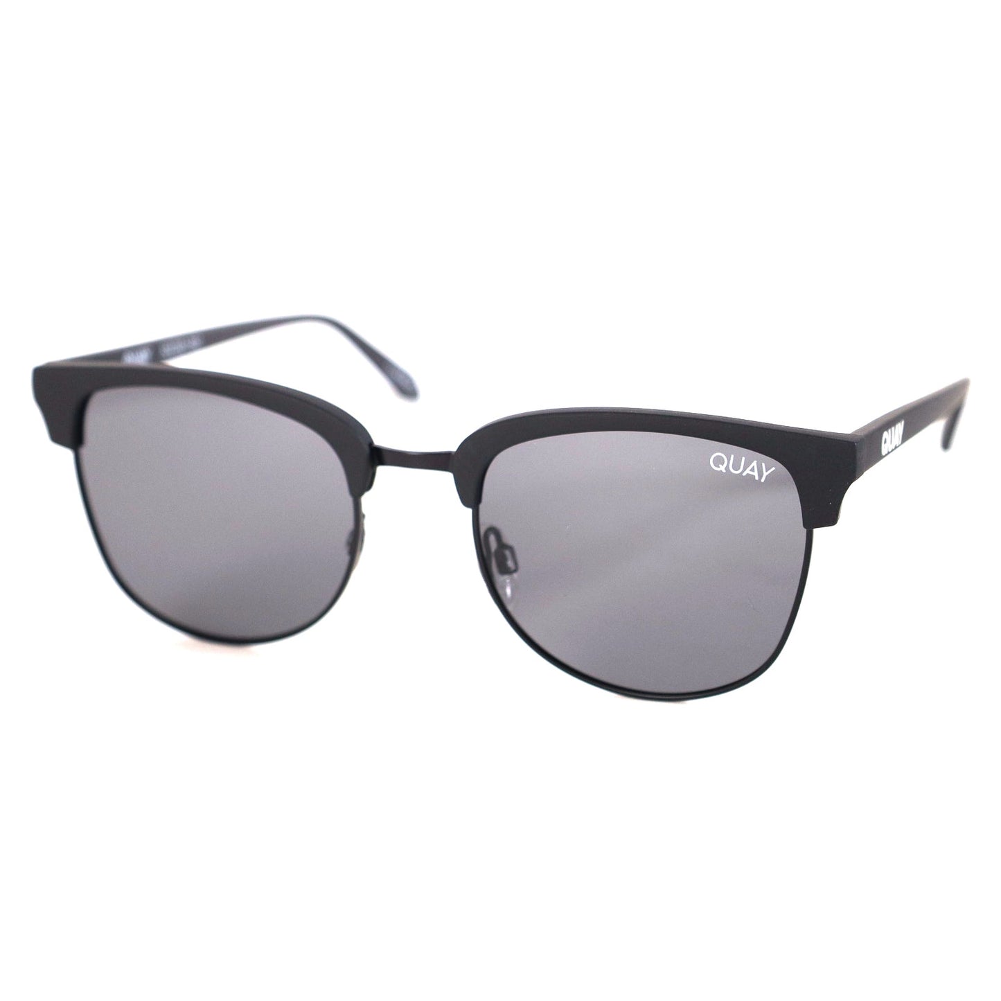 Quay Australia EVASIVE Round Polarized Sunglasses – Matte Black / Smoke