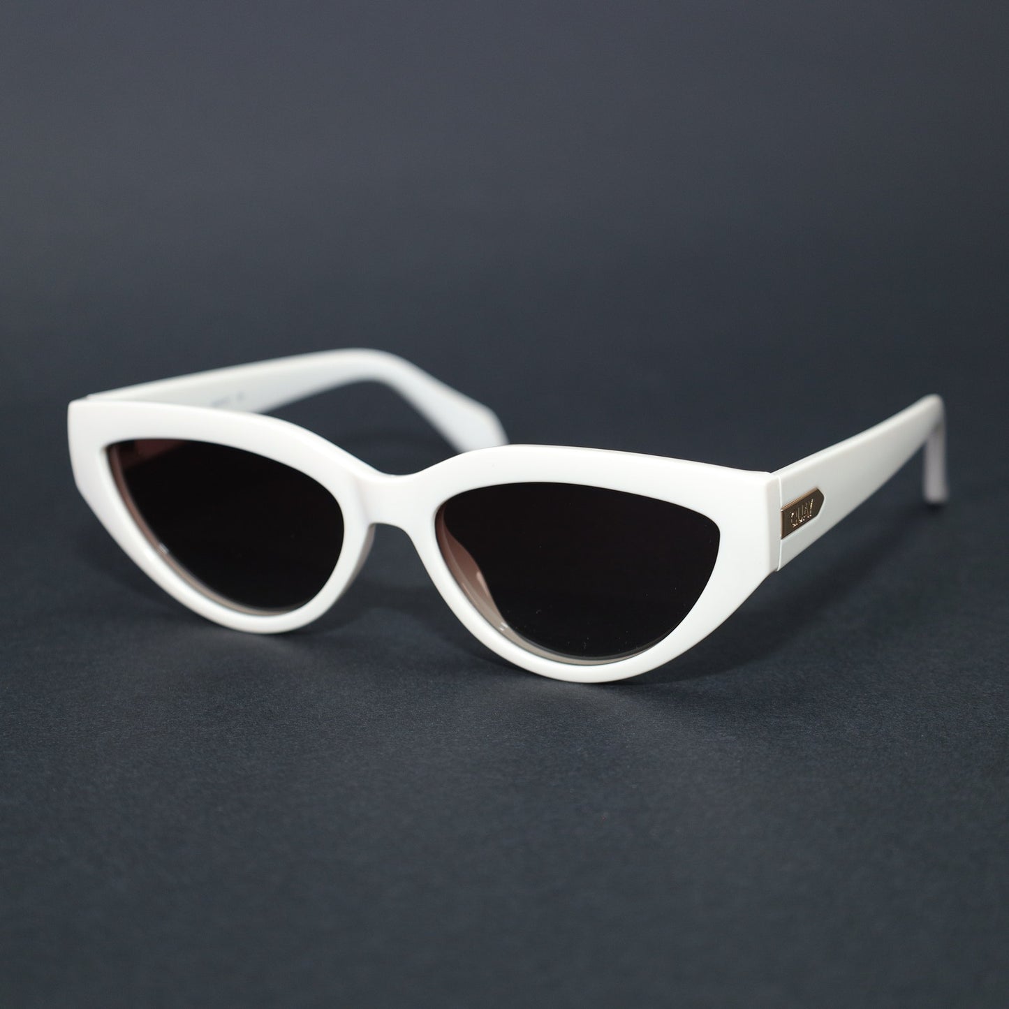 Quay Australia NARROW DOWN Cat Eye Sunglasses - Bone / Brown Polarized