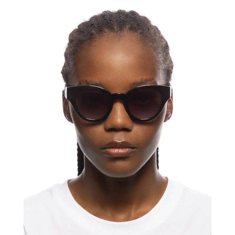 Le Specs Deja Nu Round Womens Sunglasses - Shiny Black