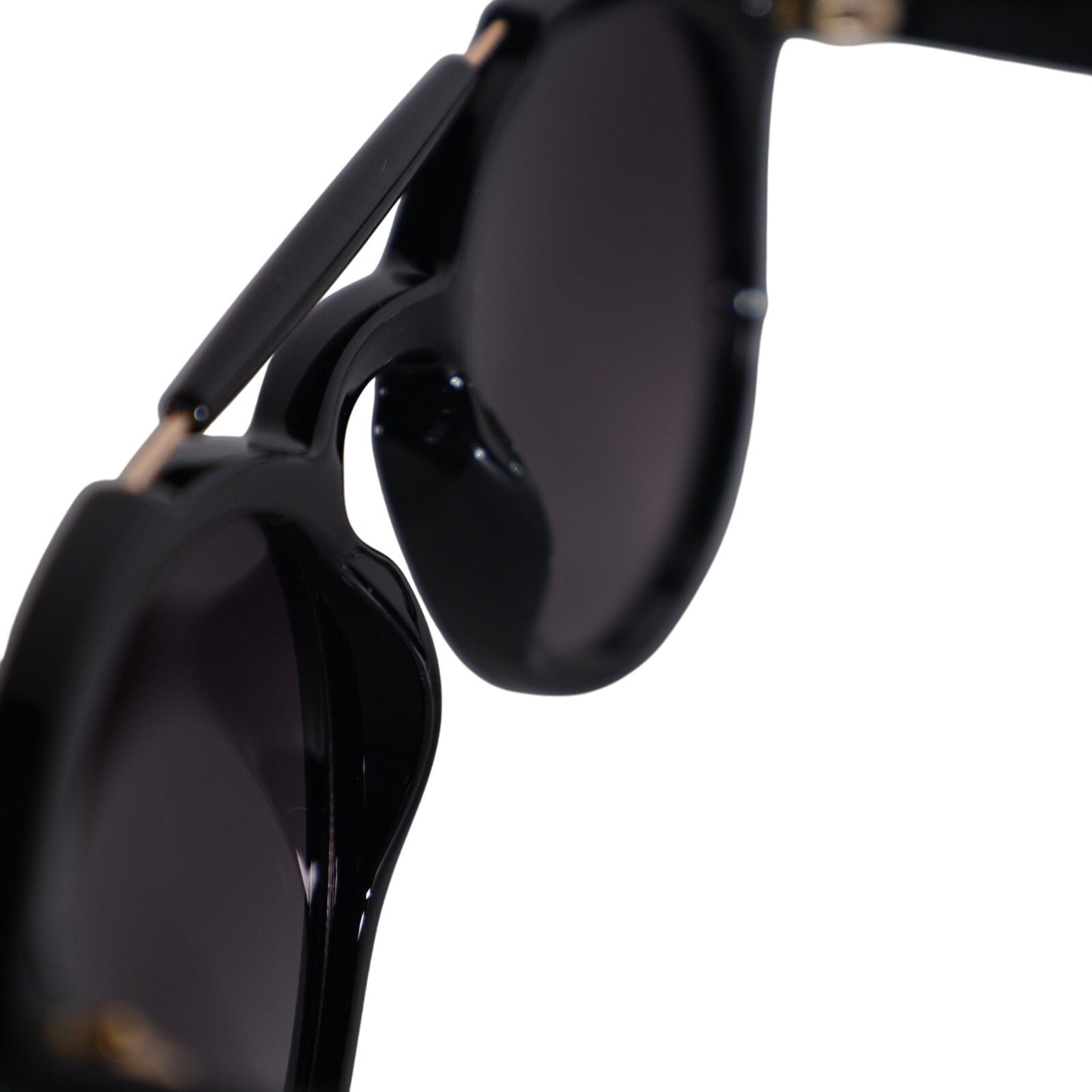 Velvet Eyewear AMELIA Round Aviator Sunglasses - Black / Gray Fade