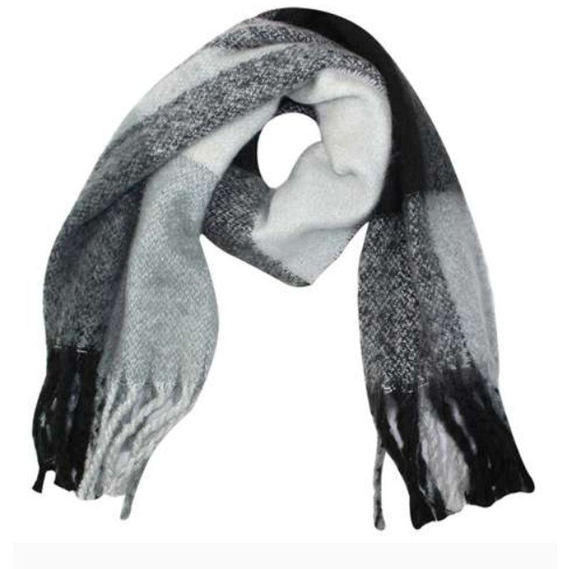 Michael Stars Classic Fringe Winter Scarf – Black / Grey Plaid